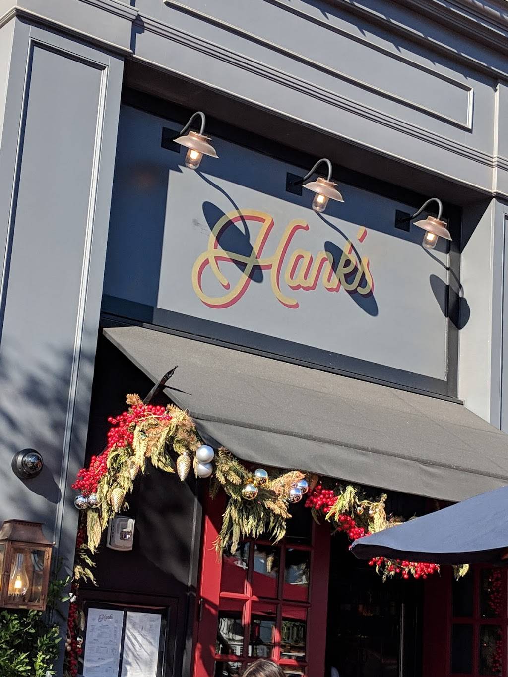 Hanks | restaurant | 1033 N Swarthmore Ave, Pacific Palisades, CA 90272, USA | 3104273077 OR +1 310-427-3077