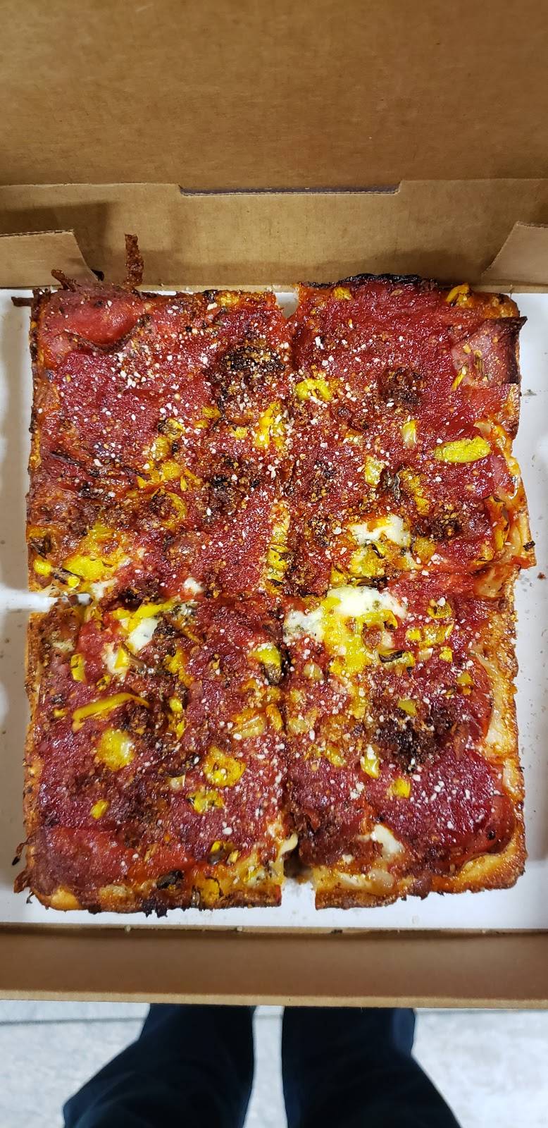 Papa Romanos Pizza & Mr. Pita | meal delivery | 2960 S Rochester Rd, Rochester Hills, MI 48307, USA | 2488530808 OR +1 248-853-0808