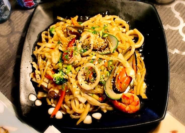 SAKURA SUSHI COBOURG | restaurant | 96 King St W, Cobourg, ON K9A 2M3, Canada | 9053720888 OR +1 905-372-0888