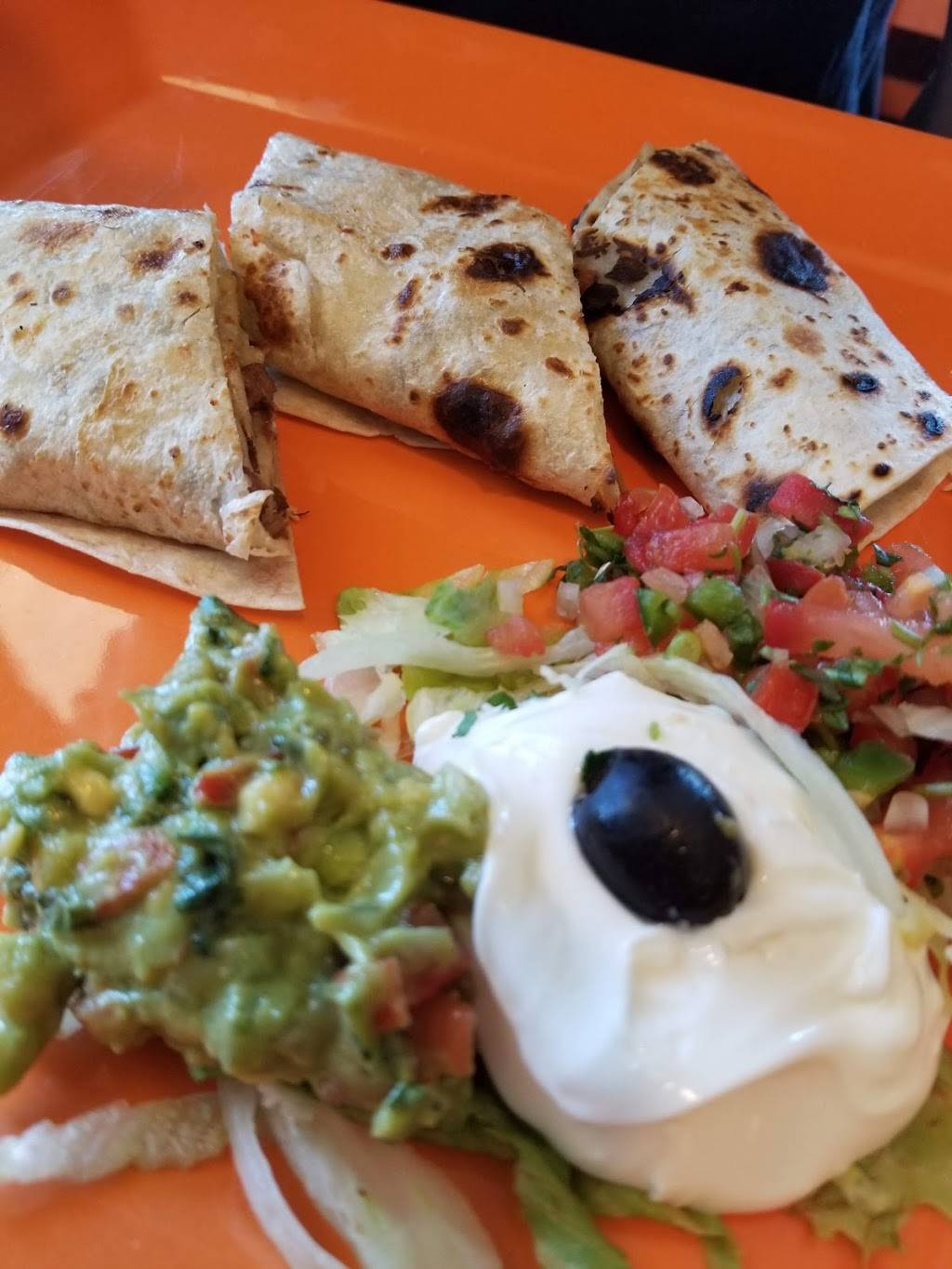 El Coronel Mexican Restaurant | restaurant | 1015 Gravenstein Hwy S, Sebastopol, CA 95472, USA | 7078297010 OR +1 707-829-7010