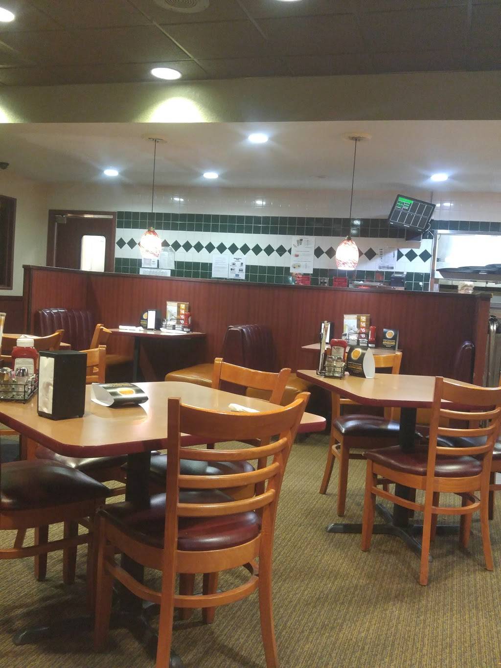 Dennys | restaurant | 1577 Bella Cruz Dr, The Villages, FL 32159, USA | 3527502556 OR +1 352-750-2556