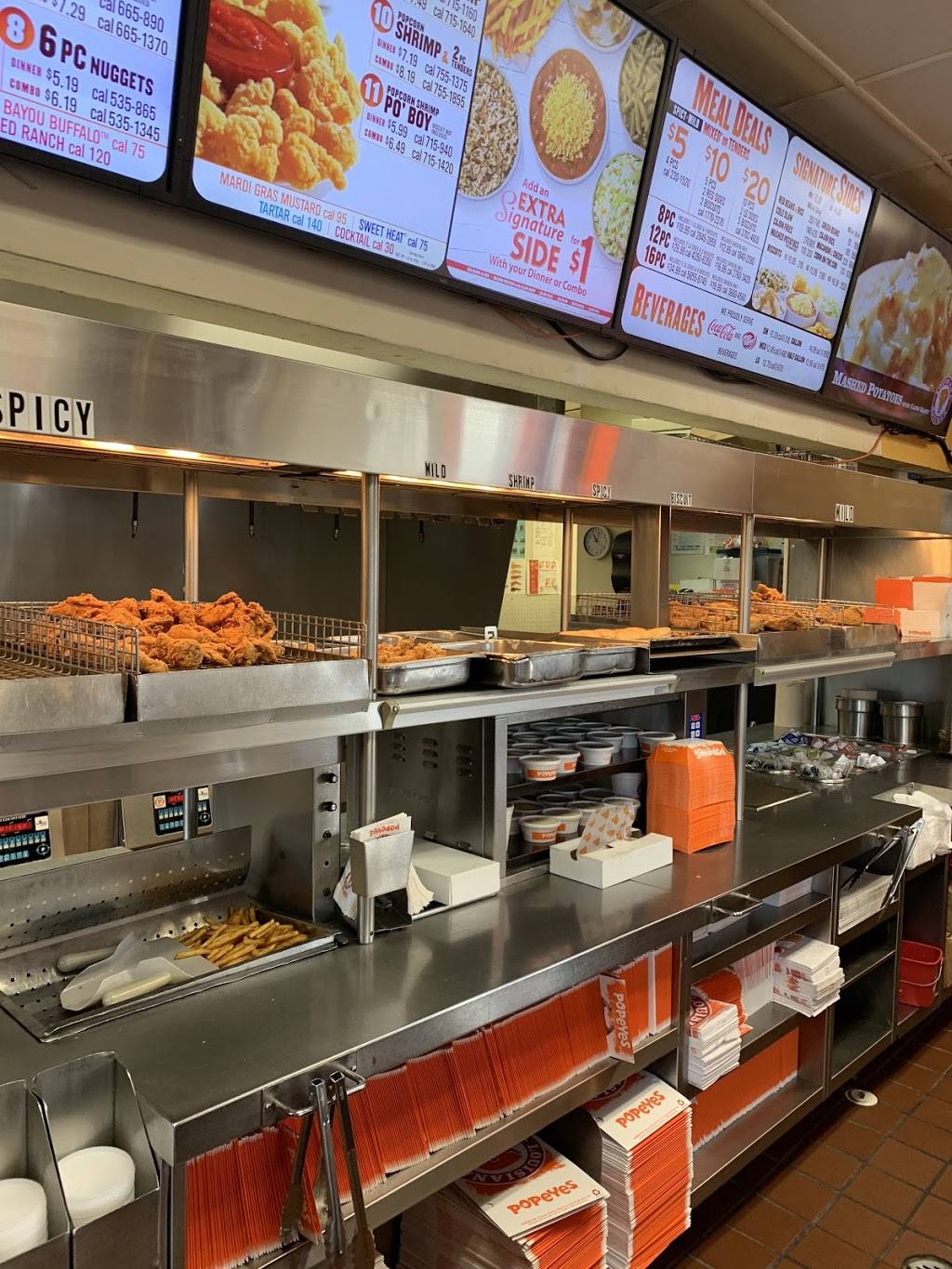 Popeyes Louisiana Kitchen | restaurant | 9802 FM1764, Texas City, TX 77591, USA | 4097974279 OR +1 409-797-4279