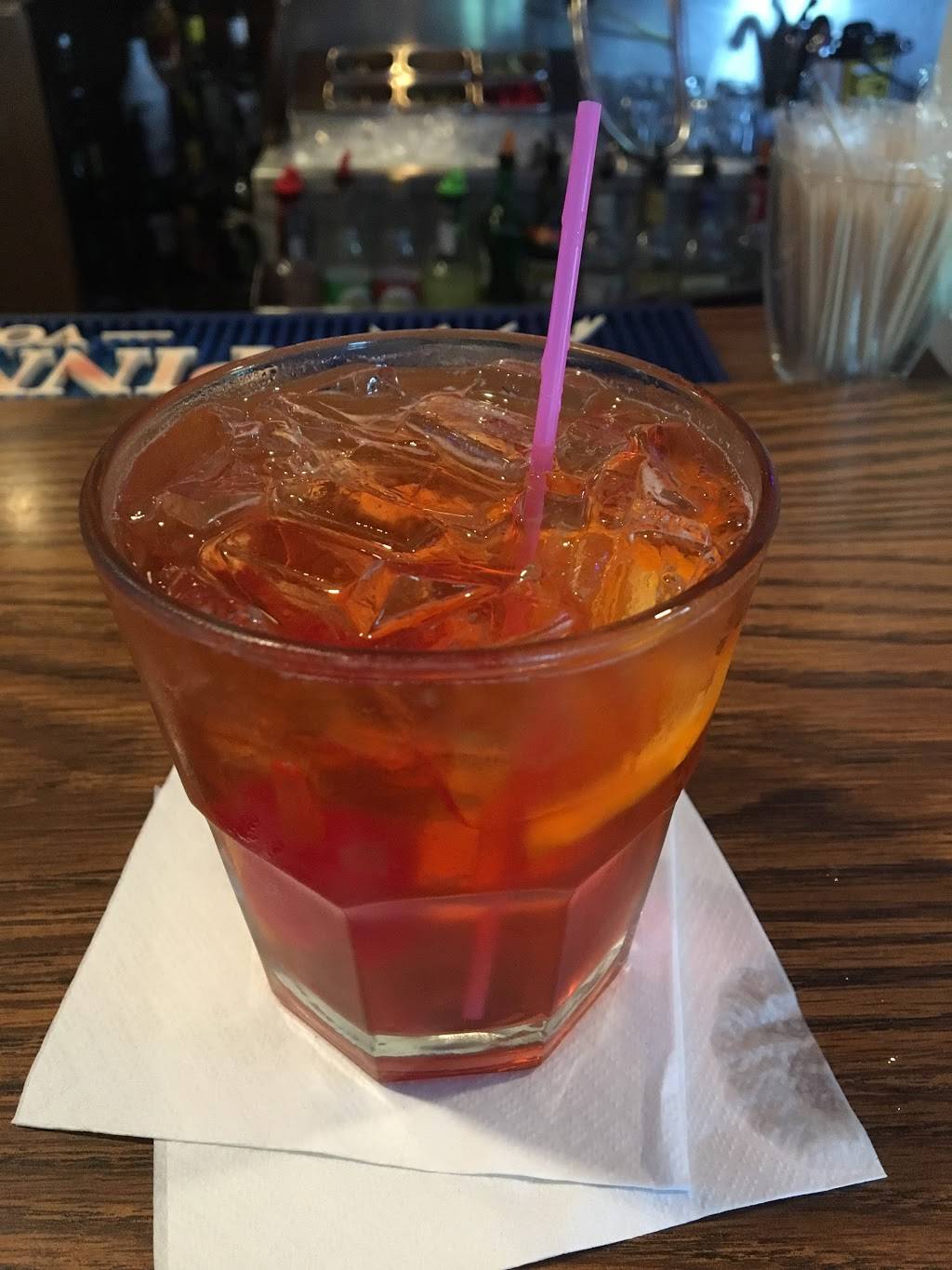 Ziggeys Inn | restaurant | 741 Hoffman Rd, Green Bay, WI 54301, USA | 9203397820 OR +1 920-339-7820