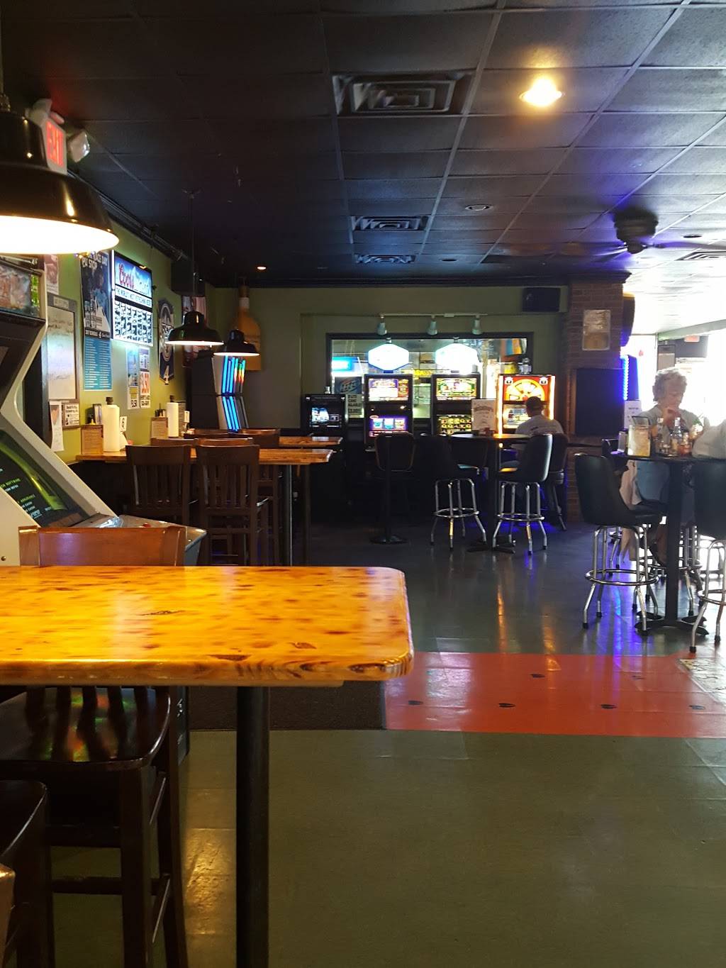 Mccritters | restaurant | 2801 Court St, Pekin, IL 61554, USA | 3096426556 OR +1 309-642-6556