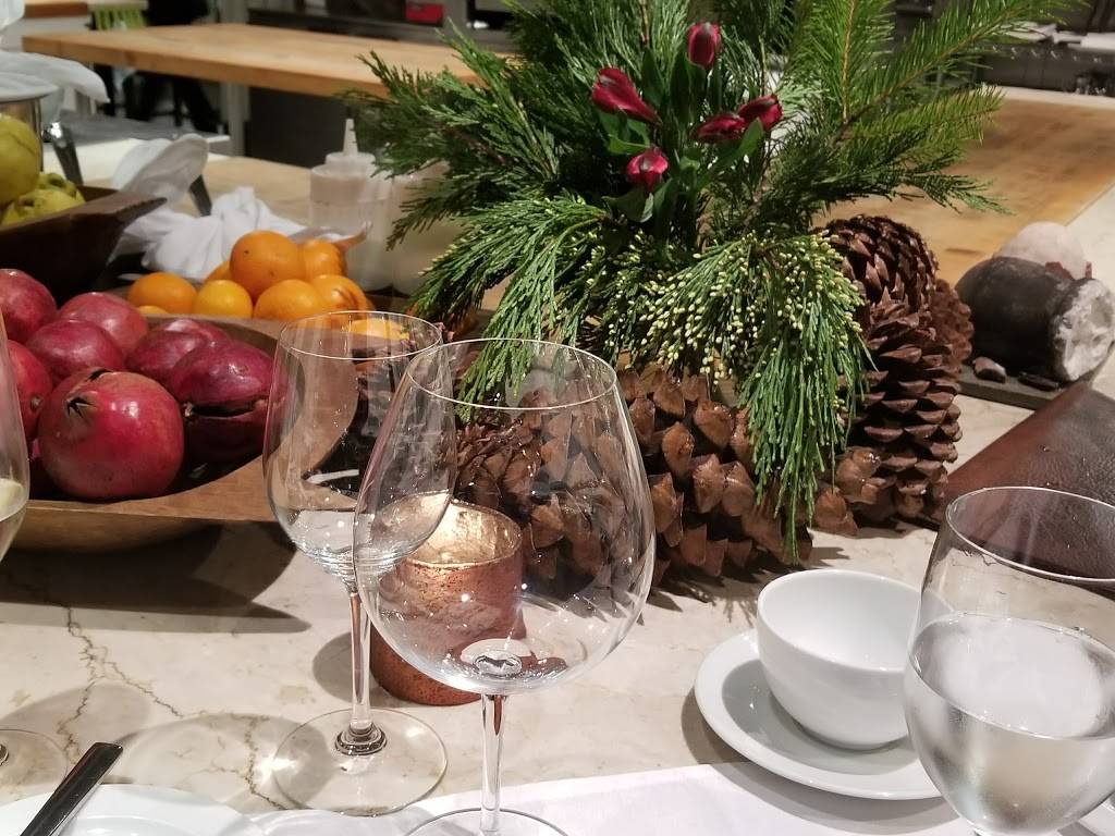 Tasty Thai | restaurant | expy, 2598 Alta Arden Expy, Sacramento, CA 95825, USA | 9169773534 OR +1 916-977-3534