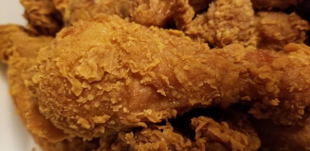 Popeyes | meal takeaway | 310 Harwood Ave S, Ajax, ON L1S 2J1, Canada | 9054263500 OR +1 905-426-3500