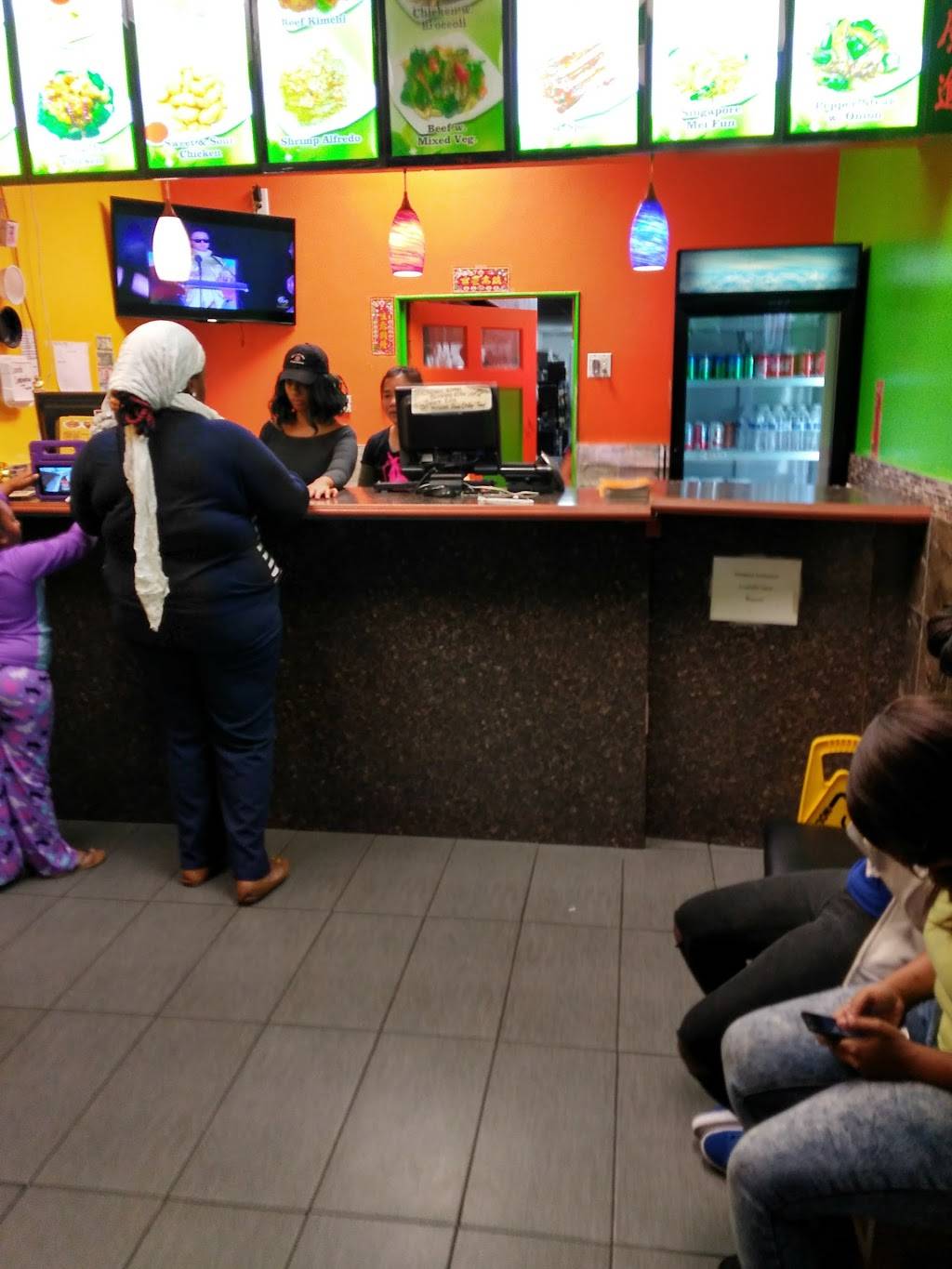 Egg Roll Kingdom | restaurant | 5999 W Sunrise Blvd, Fort Lauderdale, FL 33313, USA | 9545876468 OR +1 954-587-6468