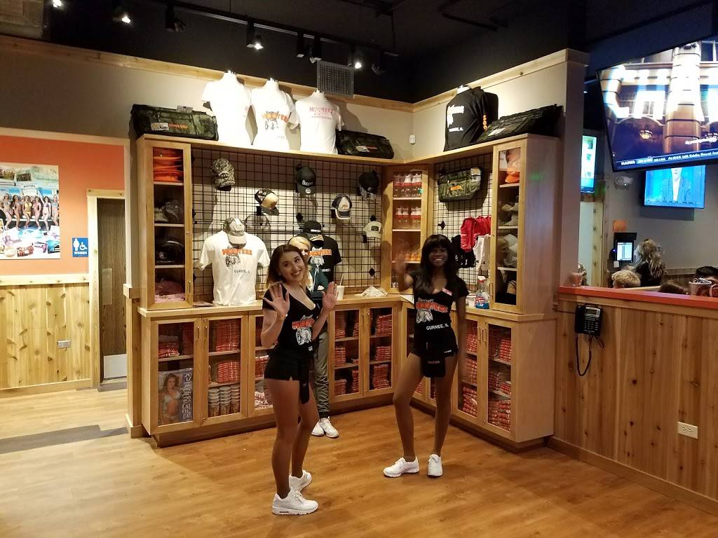 Hooters | restaurant | 5670 Northridge Dr, Gurnee, IL 60031, USA | 8473601672 OR +1 847-360-1672