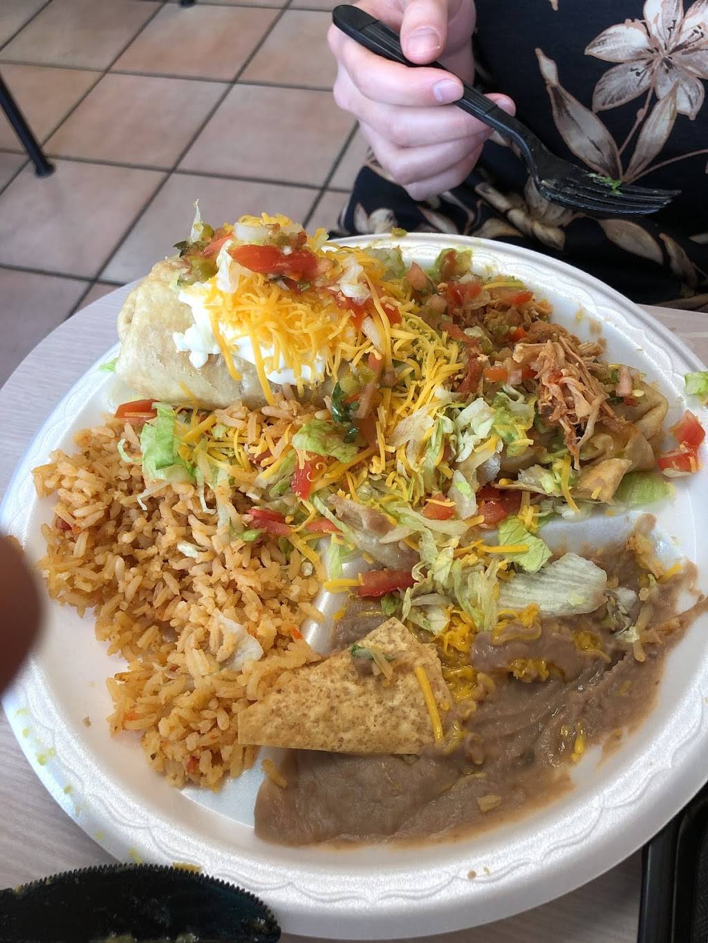 Las Carretas Taco Shop | restaurant | 40205 Washington St, Palm Desert, CA 92211, USA | 7603456773 OR +1 760-345-6773