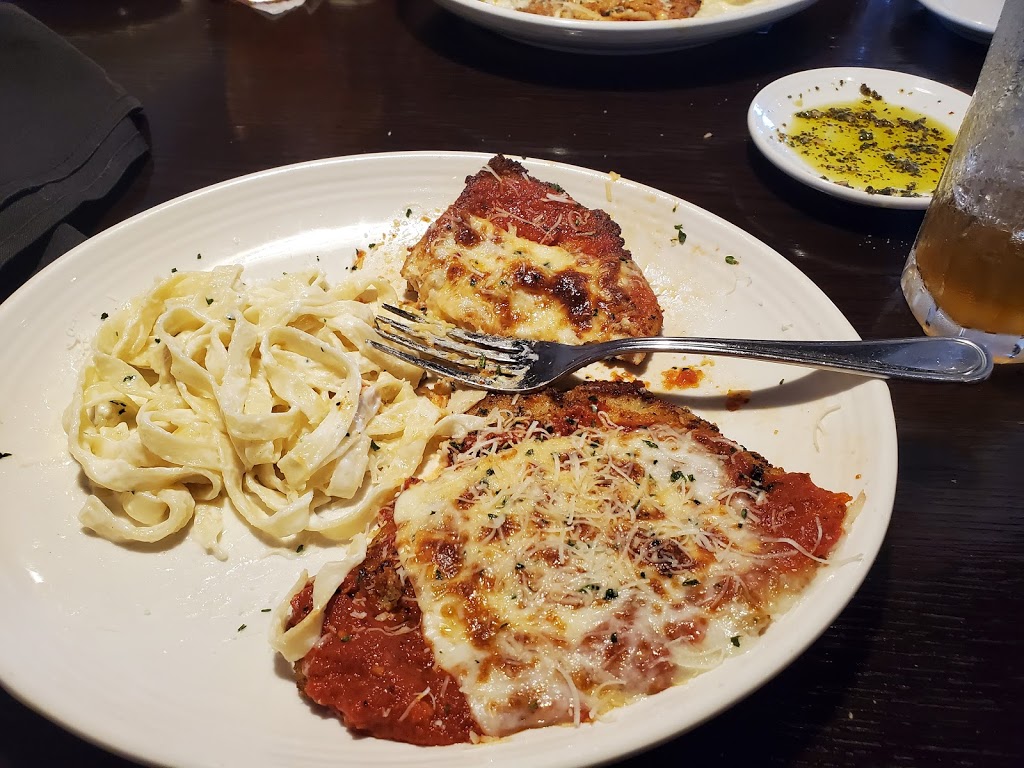 Carrabbas Italian Grill | meal takeaway | 3917 Airport Blvd, Mobile, AL 36608, USA | 2513423662 OR +1 251-342-3662