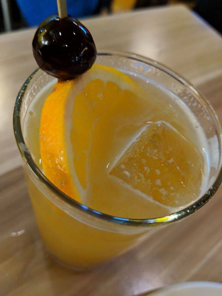 BIG & little’s Restaurant and Bar | restaurant | 3000 W Fullerton Ave, Chicago, IL 60647, USA | 7736879033 OR +1 773-687-9033