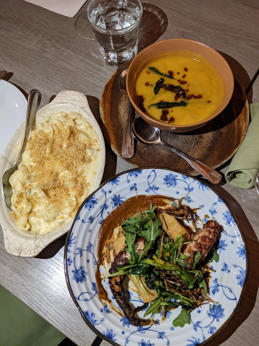 Gourmando | restaurant | 107 S Robertson Blvd, Beverly Hills, CA 90211, USA | 4247770481 OR +1 424-777-0481