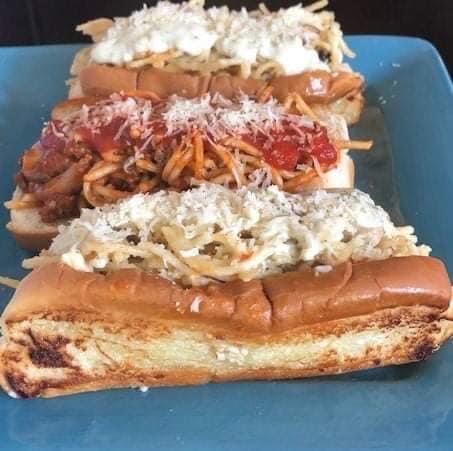 On the Roll Food Truck | restaurant | Battle Creek, MI, USA | 5174909987 OR +1 517-490-9987