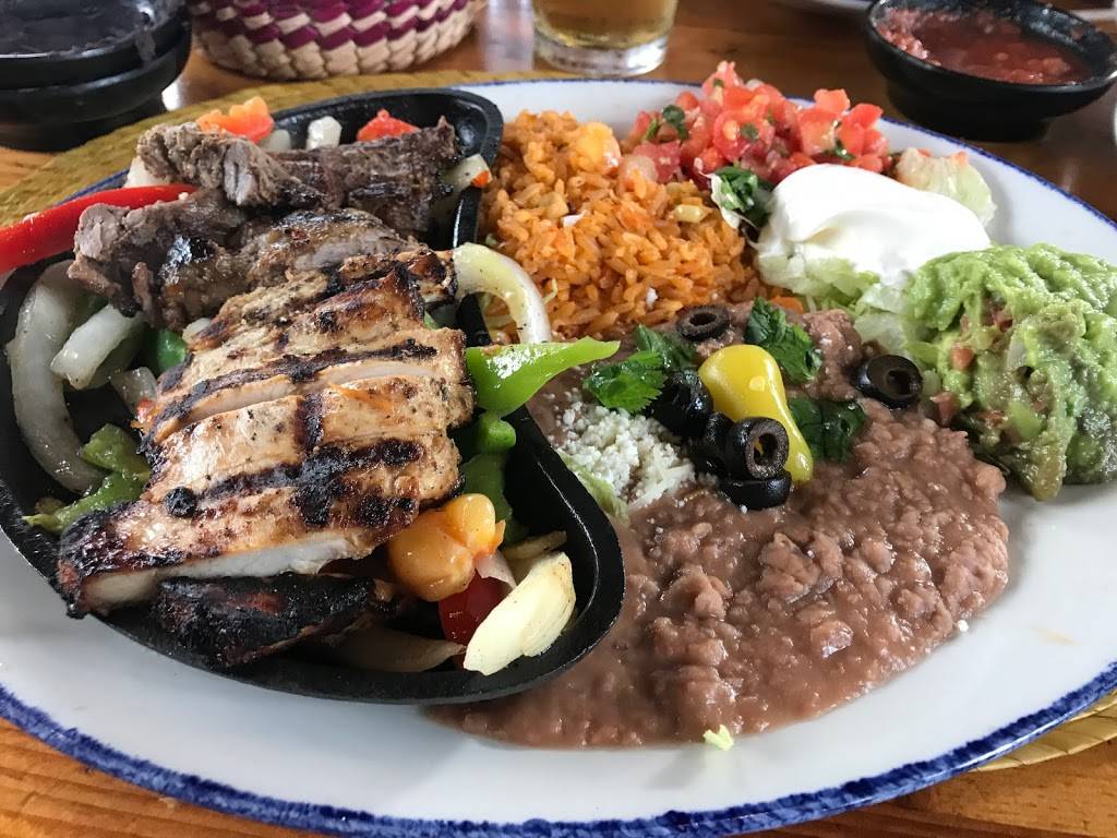 Barra Barra | restaurant | 4016 Wallace St, San Diego, CA 92110, USA | 6192913200 OR +1 619-291-3200