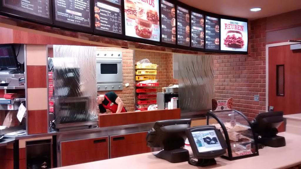 Arbys | restaurant | 450 Clairton Blvd, Pleasant Hills, PA 15236, USA | 4126501014 OR +1 412-650-1014