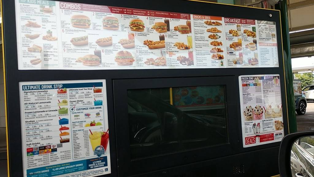 Sonic Drive-In | restaurant | 279 New Shackle Island Rd, Hendersonville, TN 37075, USA | 6158223118 OR +1 615-822-3118