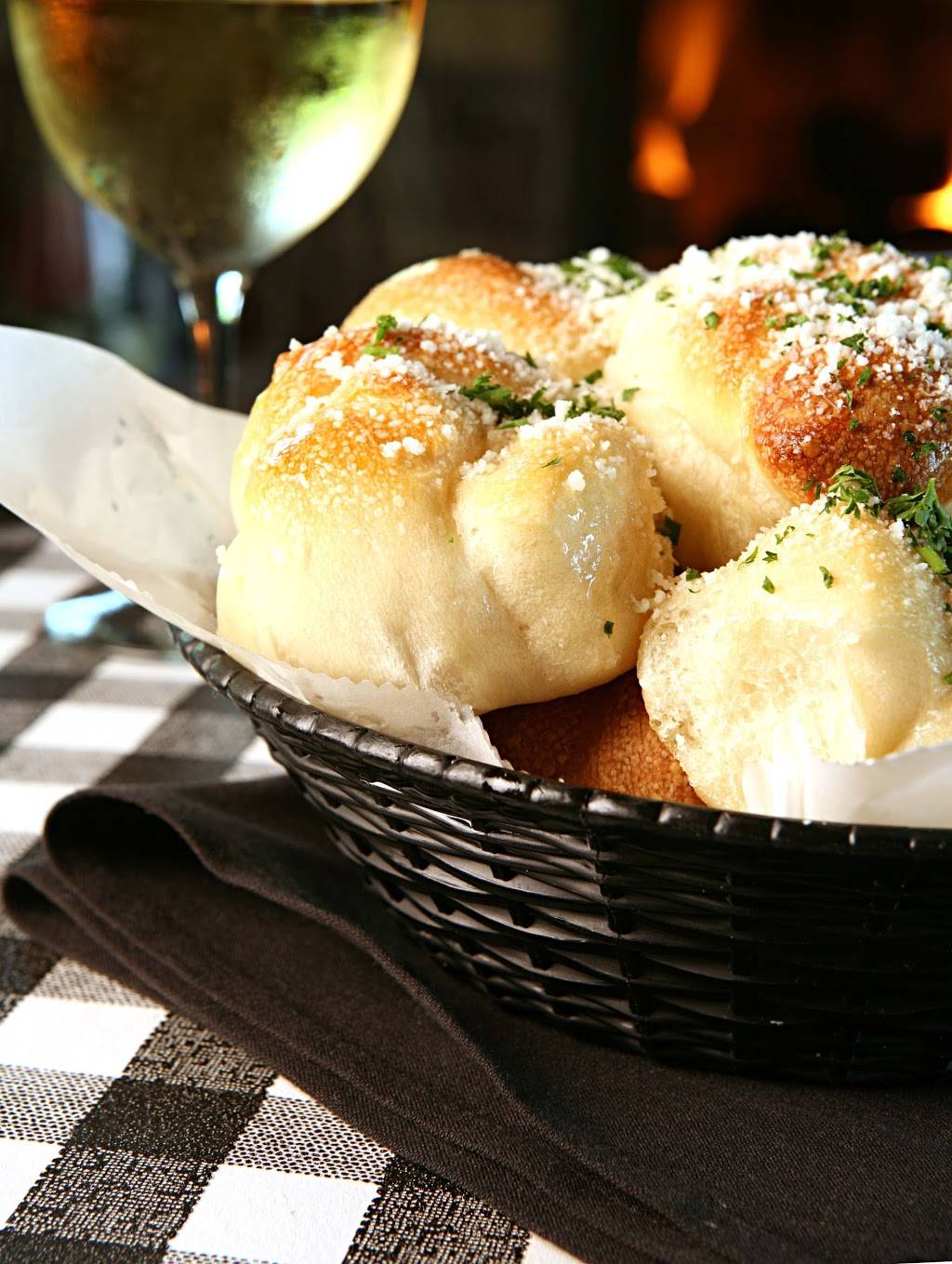 Ippolitos Neighborhood Italian | restaurant | 425 Barrett Pkwy, Kennesaw, GA 30144, USA | 7705148500 OR +1 770-514-8500