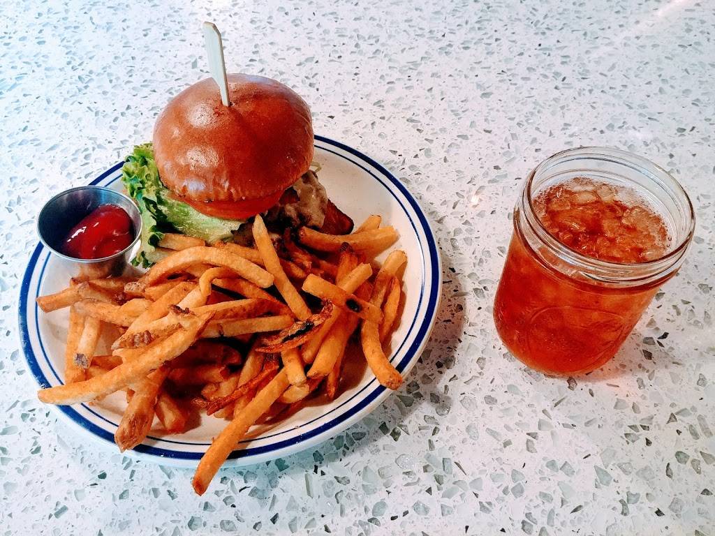 BLD Diner | restaurant | 4840 Forest Dr #26, Columbia, SC 29206, USA | 8039313595 OR +1 803-931-3595