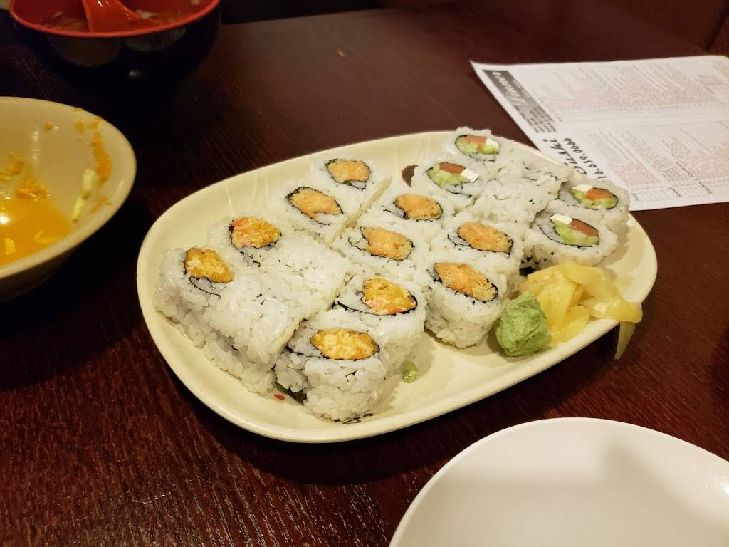 Koi Sushi | restaurant | 1752, 1604 Hopkins Rd, Williamsville, NY 14221, USA | 7166390666 OR +1 716-639-0666