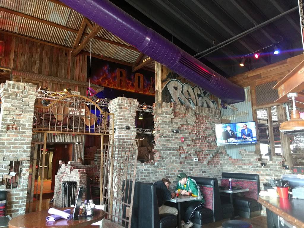 The Rock Wood Fired Pizza | restaurant | 2300 E Lamar Blvd, Arlington, TX 76006, USA | 8172006881 OR +1 817-200-6881