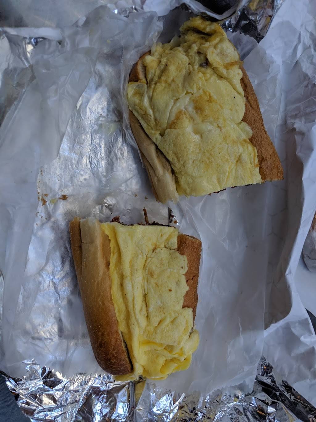 Good Day Eatery & Specialty Sandwiches | cafe | 1735 Market St, Philadelphia, PA 19103, USA | 2155578498 OR +1 215-557-8498