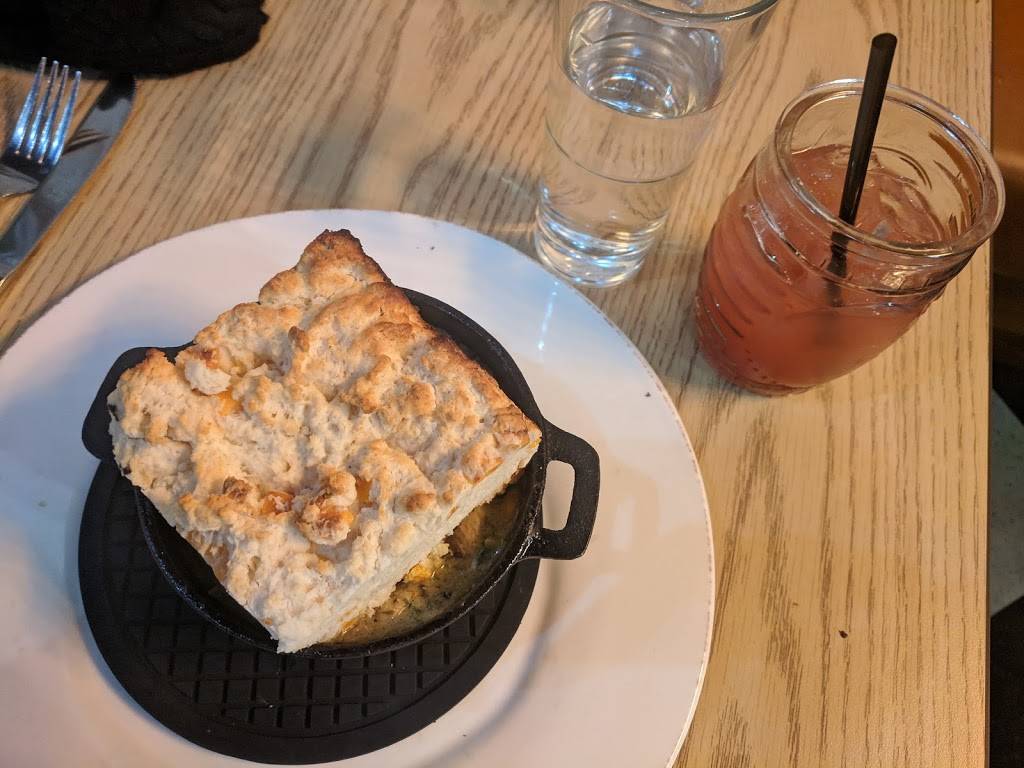 Gigi’s Kitchen | restaurant | 1954 W Armitage Ave, Chicago, IL 60622, USA | 7737998290 OR +1 773-799-8290