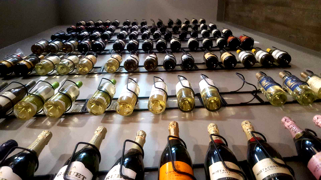 Marais | restaurant | 2015 FM 517 Rd E, Dickinson, TX 77539, USA | 2815341986 OR +1 281-534-1986