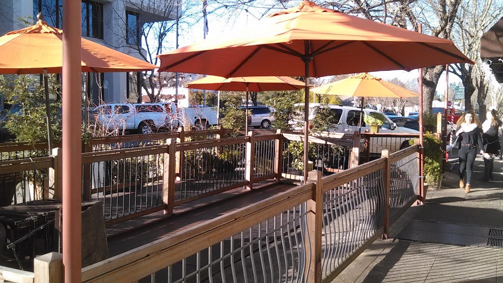 Patrona | night club | 130 W Standley St, Ukiah, CA 95482, USA | 7074629181 OR +1 707-462-9181