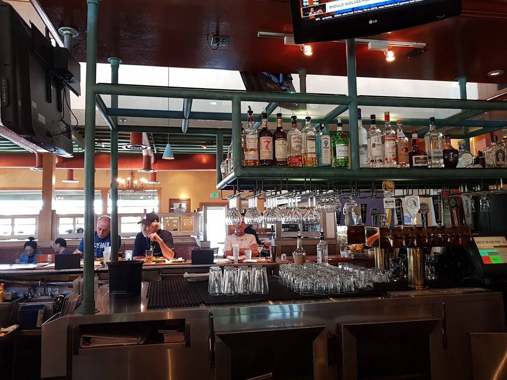 Black Angus | restaurant | 275 Ranch Dr, Milpitas, CA 95035, USA | 4089466000 OR +1 408-946-6000