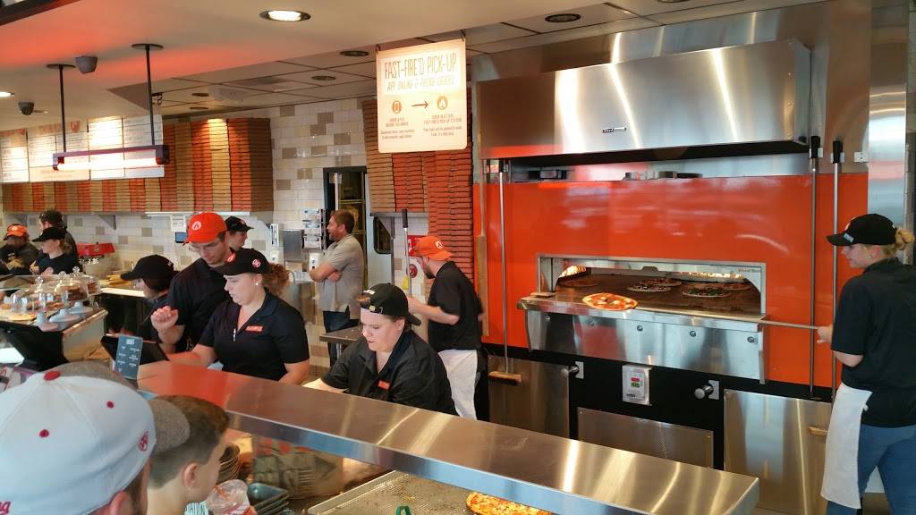 Blaze Pizza | restaurant | 11669 Commercial Dr, Fishers, IN 46038, USA | 3175930197 OR +1 317-593-0197