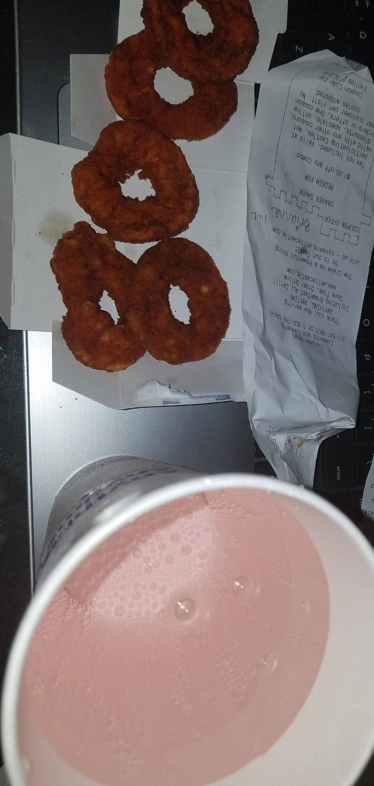 White Castle | restaurant | 2368 E 38th St, Indianapolis, IN 46218, USA | 3175419805 OR +1 317-541-9805