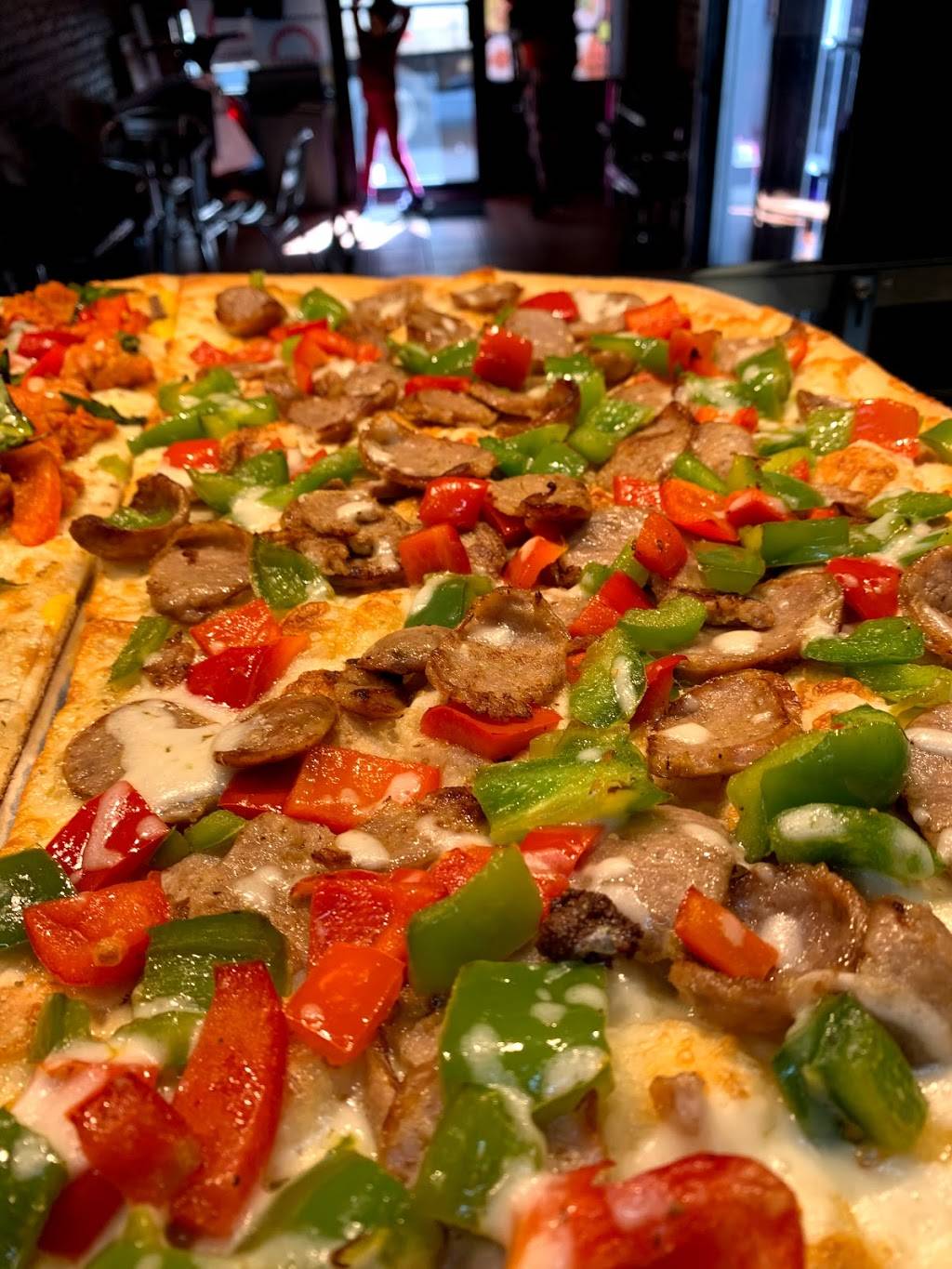 Sunset Pizza | meal delivery | 4704 3rd Ave, Brooklyn, NY 11220, USA | 7185763017 OR +1 718-576-3017