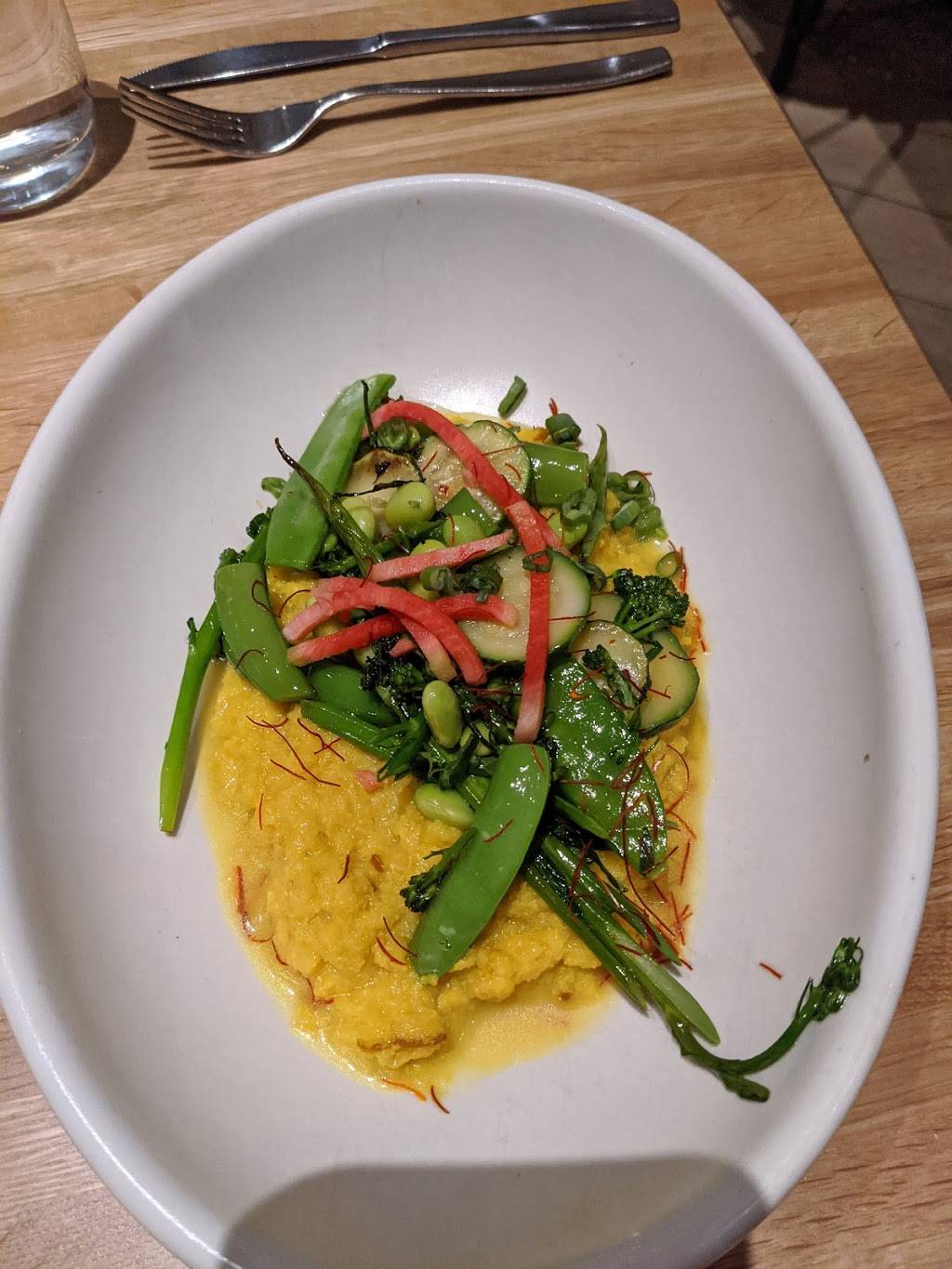 True Food Kitchen | restaurant | 10970 Rosemary Park Dr Ste 160, Las Vegas, NV 89135, USA | 7028631000 OR +1 702-863-1000