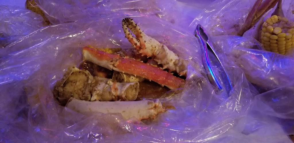 Boat Haus | restaurant | 4807 8th Ave, Brooklyn, NY 11220, USA | 7186335880 OR +1 718-633-5880