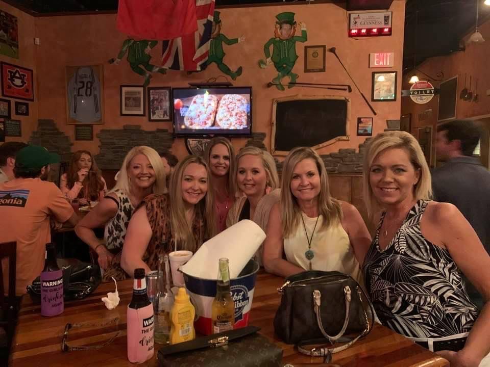 Ochoppers | restaurant | 25910 Canal Rd, Orange Beach, AL 36561, USA | 2519741300 OR +1 251-974-1300