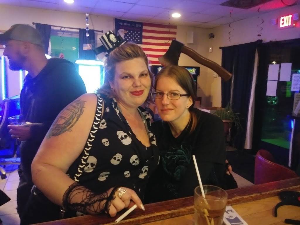 Eagles Lakeside | restaurant | 3008 Lincoln Ave, Richmond, VA 23228, USA | 8042641471 OR +1 804-264-1471