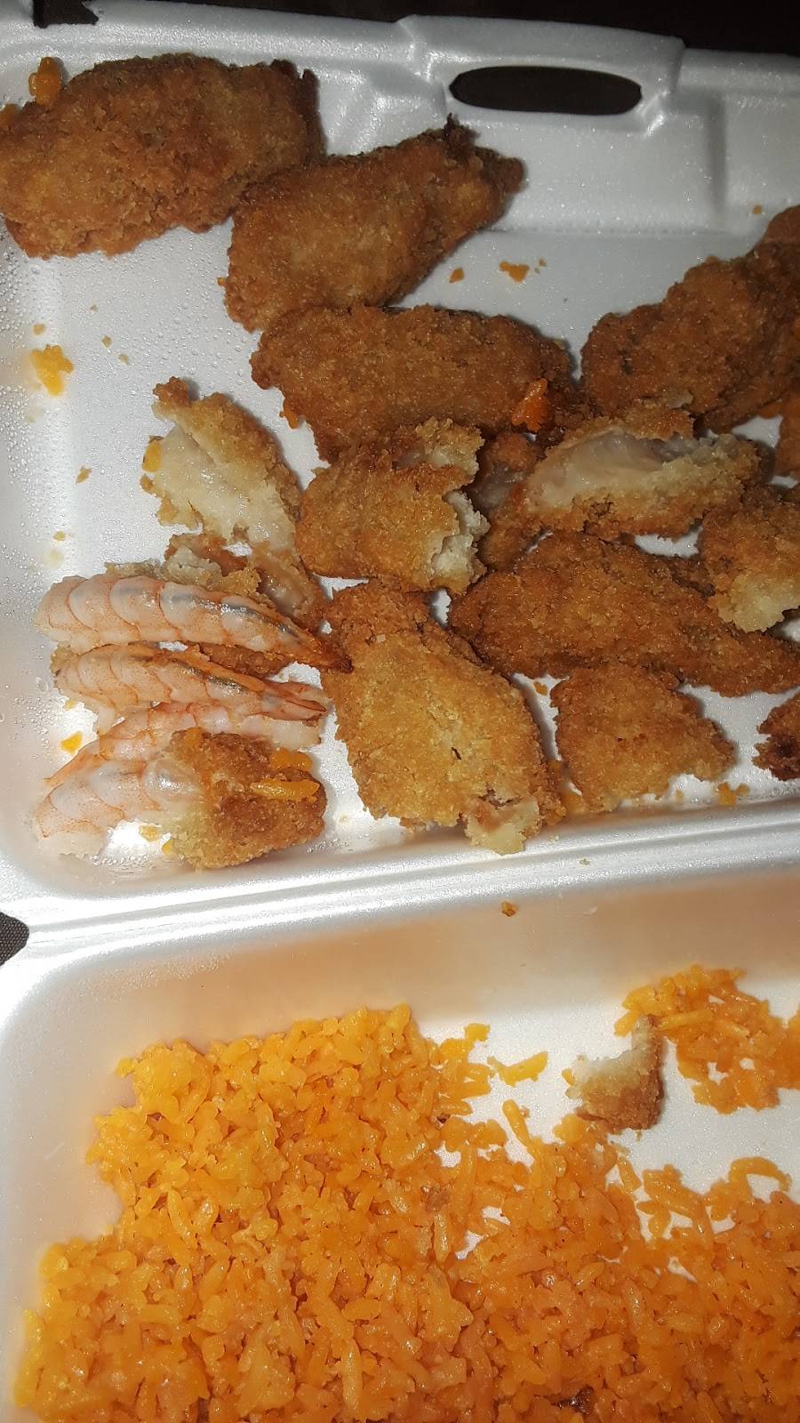 Lok Chung Chinese Restaurant | restaurant | 1291 Albany Ave #3, Hartford, CT 06112, USA | 8602493357 OR +1 860-249-3357