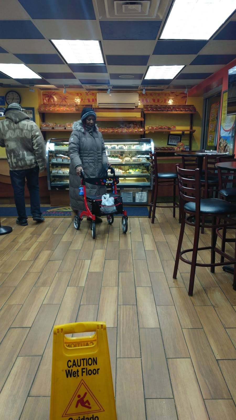 Golden Krust | restaurant | 1381 E Gun Hill Rd, Bronx, NY 10469, USA | 7187981757 OR +1 718-798-1757