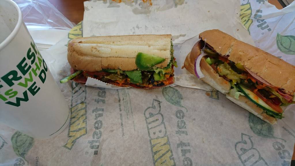 Subway Restaurants | restaurant | 730 Main St A, Poughkeepsie, NY 12603, USA | 8453459003 OR +1 845-345-9003