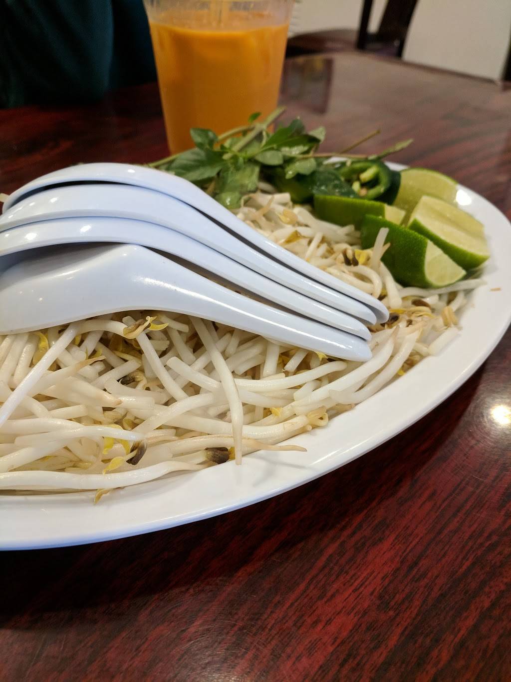Pho Stop | restaurant | 2062 W Ave J, Lancaster, CA 93536, USA | 6619408887 OR +1 661-940-8887