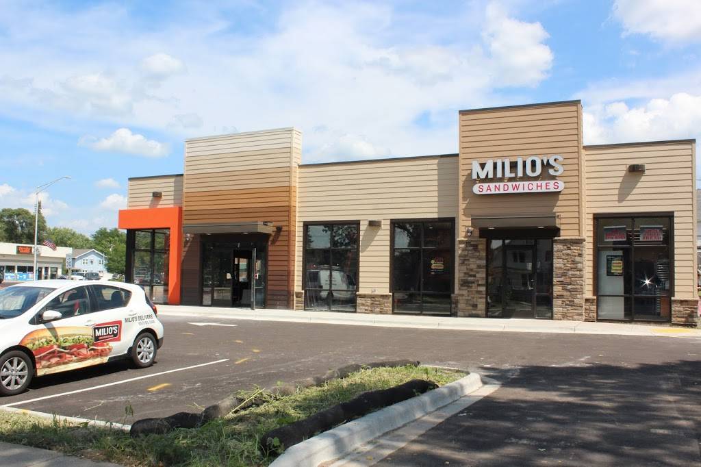 Milios Sandwiches | restaurant | 410 Phillips Blvd, Sauk City, WI 53583, USA | 6083708025 OR +1 608-370-8025