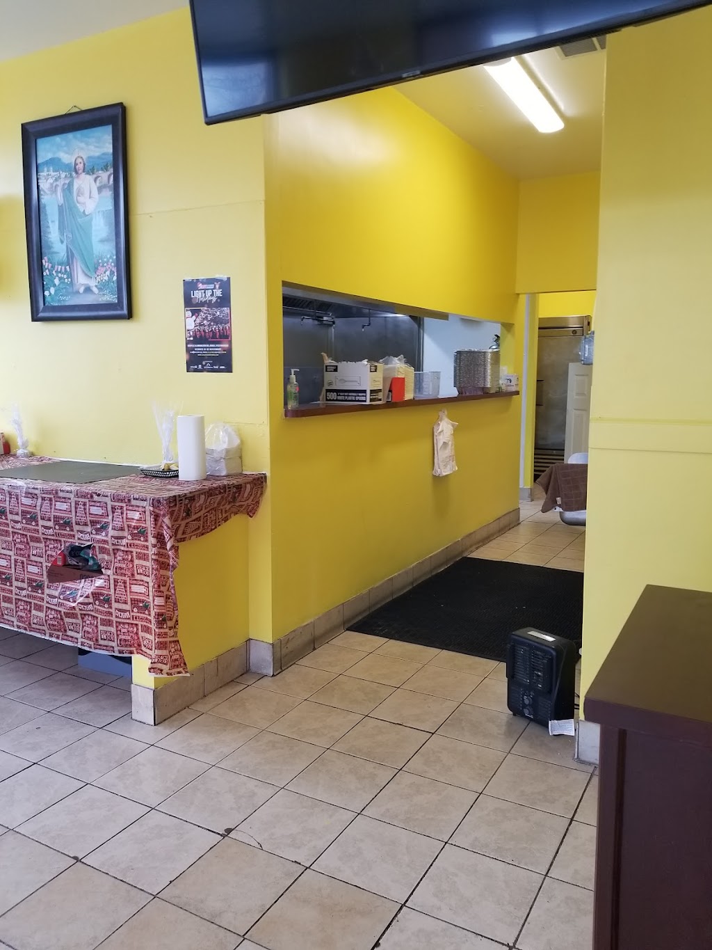 Tamales Korinna | restaurant | 30 Ohio St, Joliet, IL 60432, USA | 8157142721 OR +1 815-714-2721