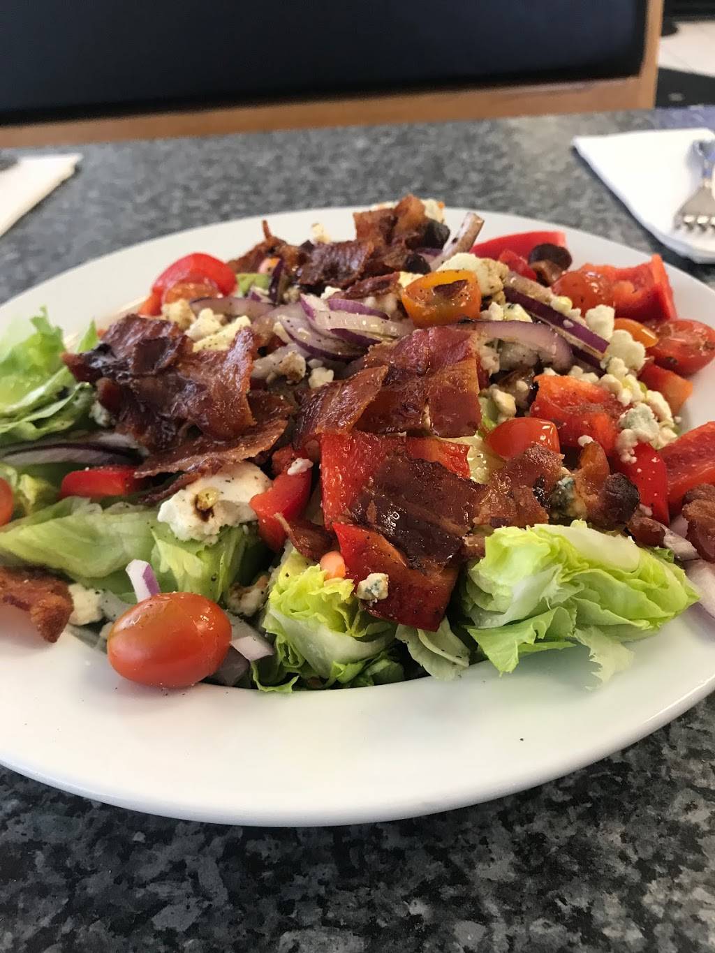 Ambrosia Pizza | meal takeaway | 530 Main St, Cromwell, CT 06416, USA | 8606328568 OR +1 860-632-8568