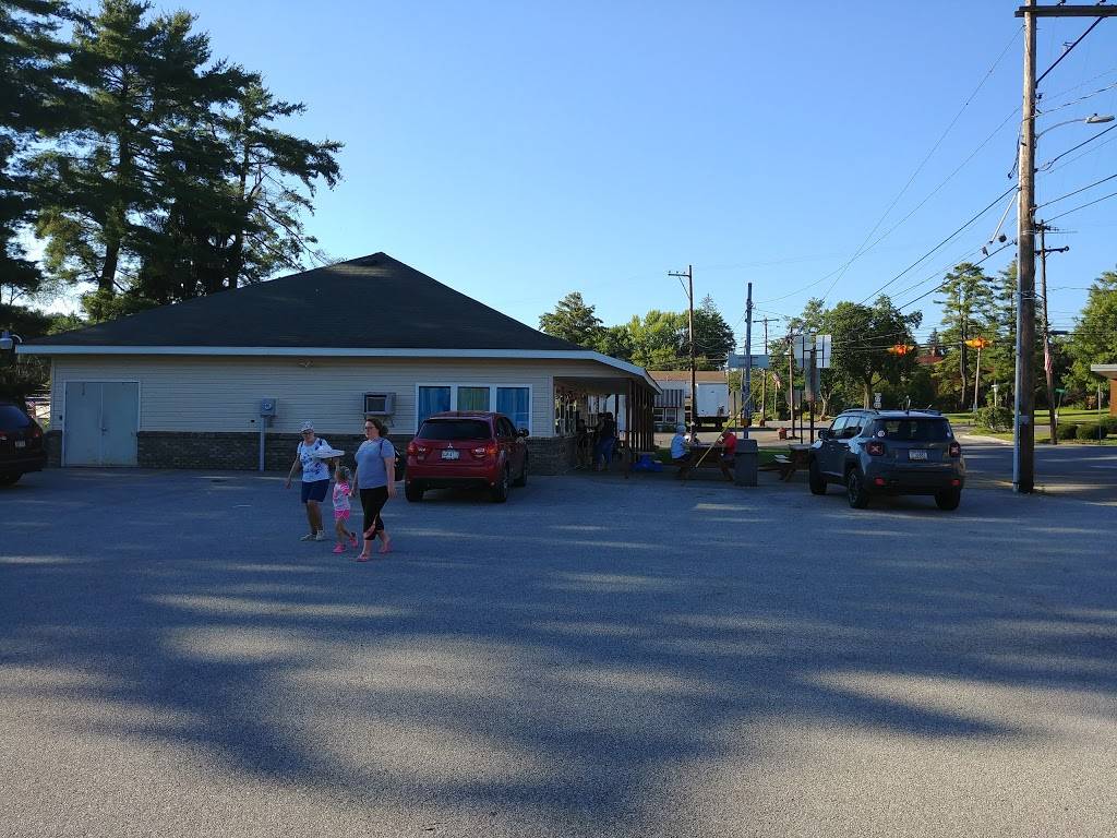 Corkys II | restaurant | 107 S Main St, Pleasantville, PA 16341, USA | 8145895607 OR +1 814-589-5607