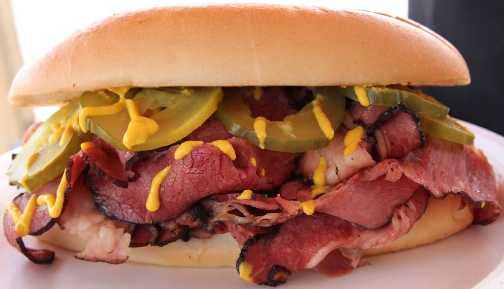 Mad Madelines | restaurant | 28495 Old Town Front St, Temecula, CA 92590, USA | 9516993776 OR +1 951-699-3776