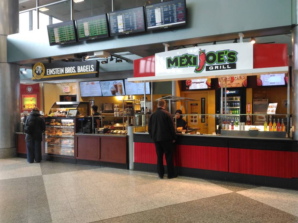 Einstein Bros. Bagels | cafe | LaGuardia Airport, Center Food Court, Terminal B, Flushing, NY 11371, USA | 5167923957 OR +1 516-792-3957