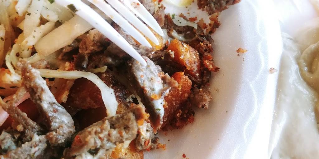 @ TAOUK | restaurant | 300 Rue Sicard, Sainte-Thérèse, QC J7E 3X5, Canada | 4504204884 OR +1 450-420-4884