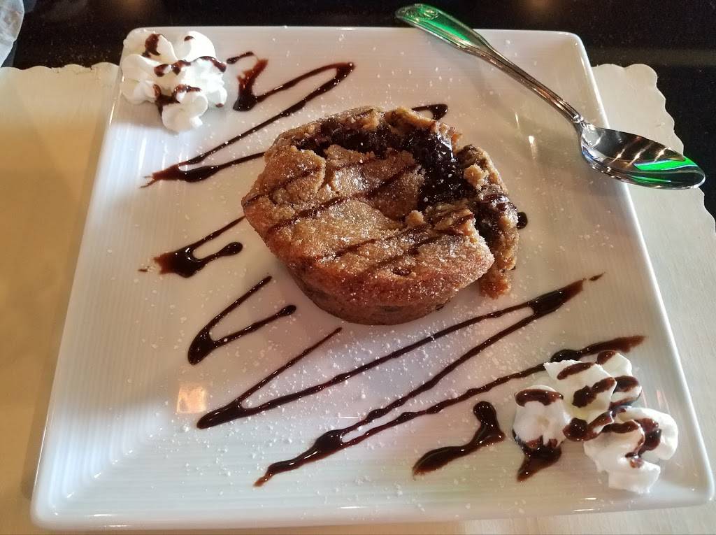 Roccos Fine Dining | restaurant | 5 New Paltz Plaza, New Paltz, NY 12561, USA | 8452557464 OR +1 845-255-7464