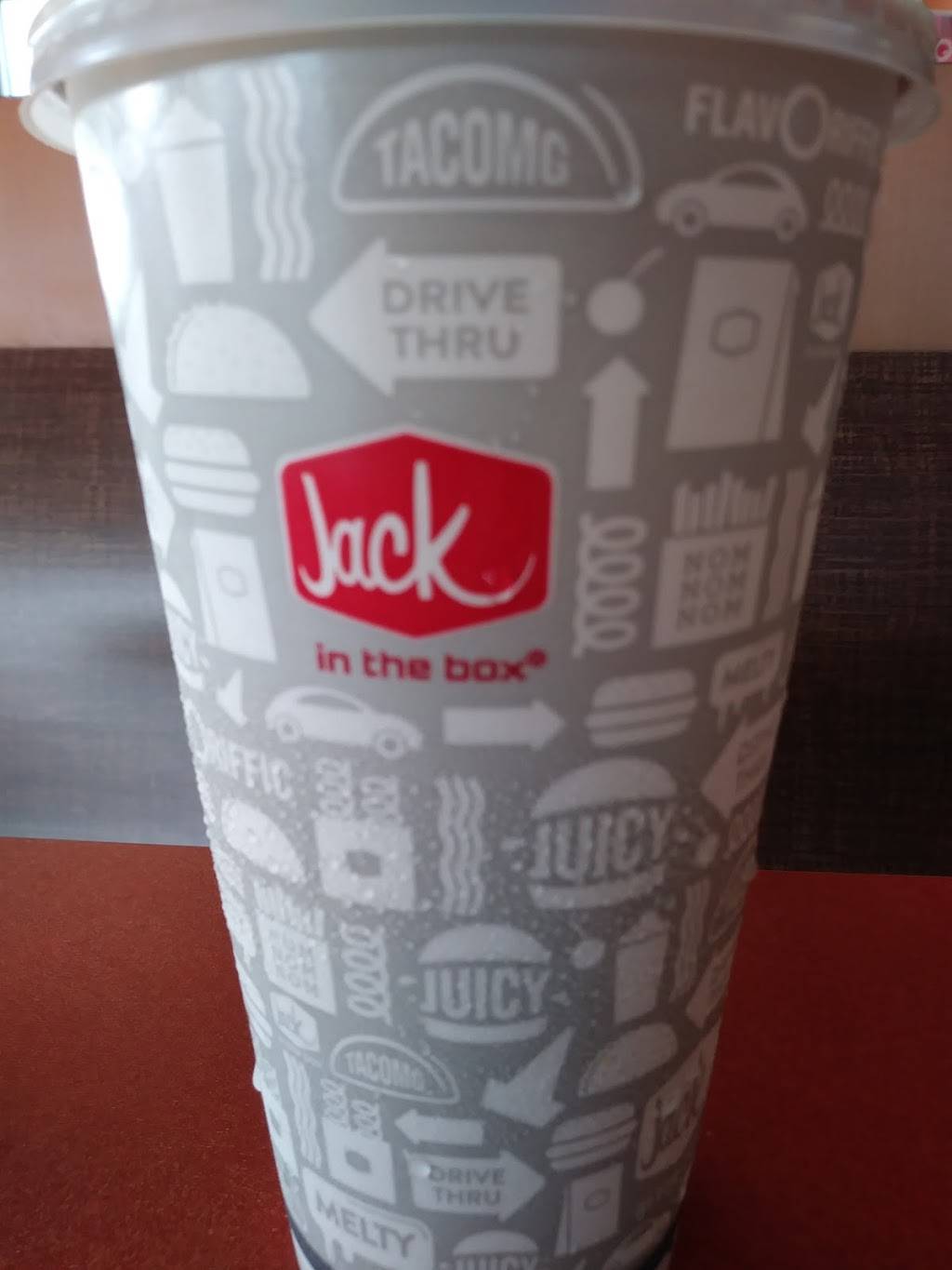 Jack in the Box | restaurant | 3702 SW Military Dr, San Antonio, TX 78211, USA | 2109211364 OR +1 210-921-1364