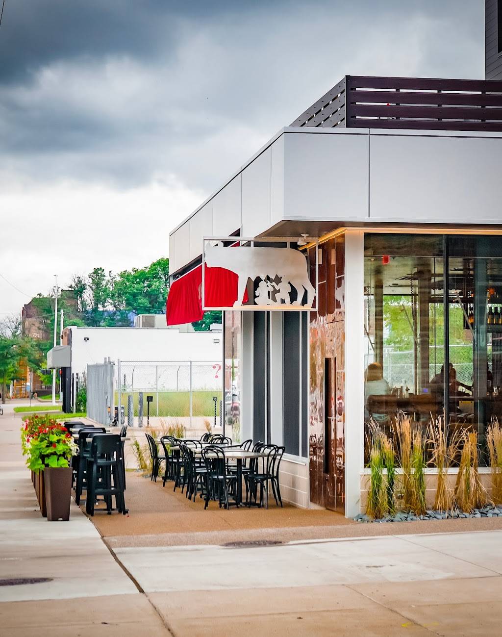 SheWolf Pastificio & Bar | restaurant | 438 Selden St, Detroit, MI 48201, USA | 3133153992 OR +1 313-315-3992